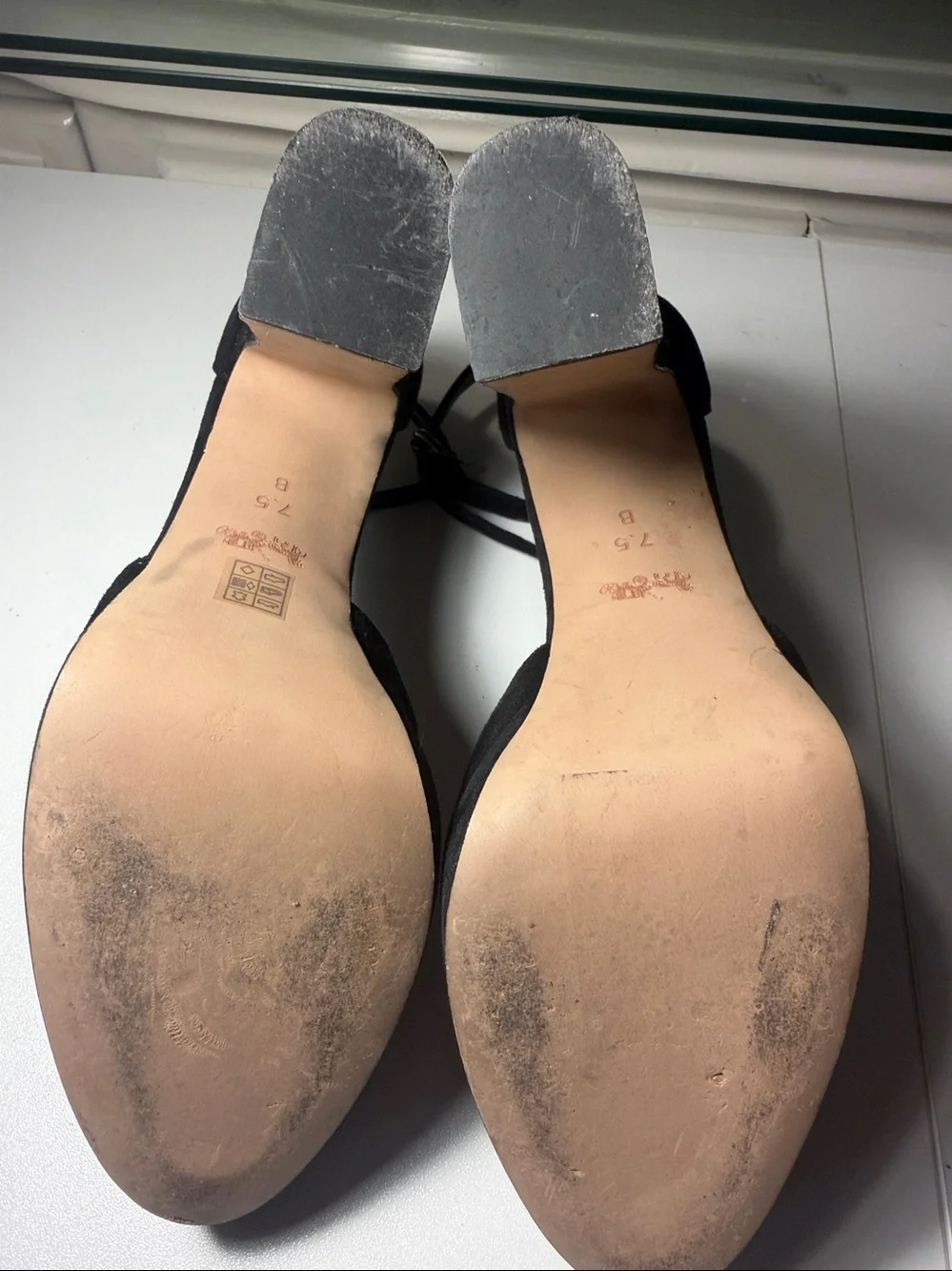 Coach classic pumps